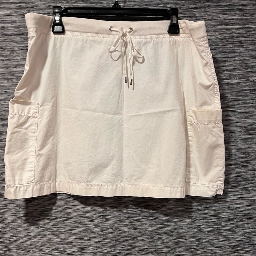 Women’s Skirts